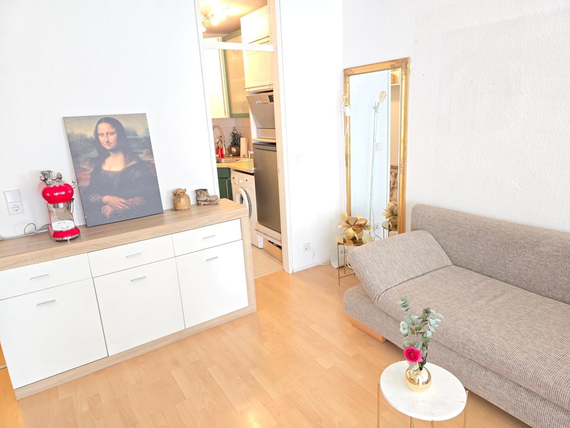 Nr 5 Bei Augsburger Platz *